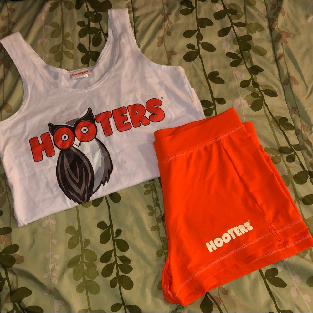 Hooters costume